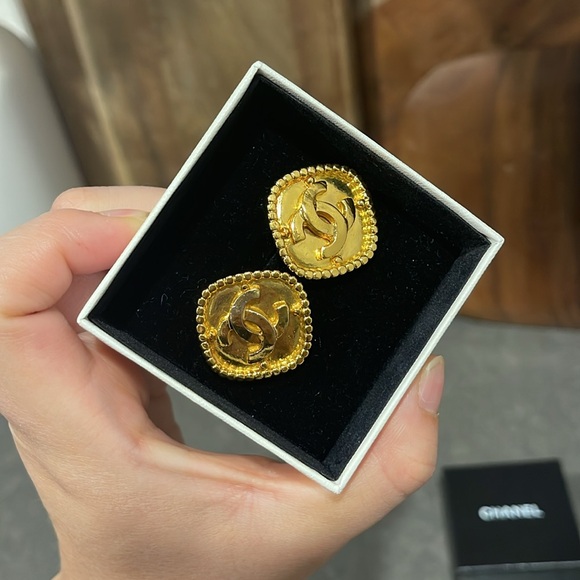 Chanel CC Rhombus Gold Plated Clip On Earrings - Picture 3 of 6